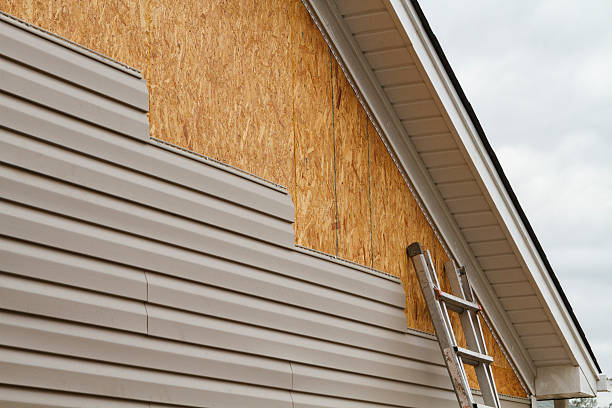 24/7 Emergency Vinyl Siding experts in Ward, SC